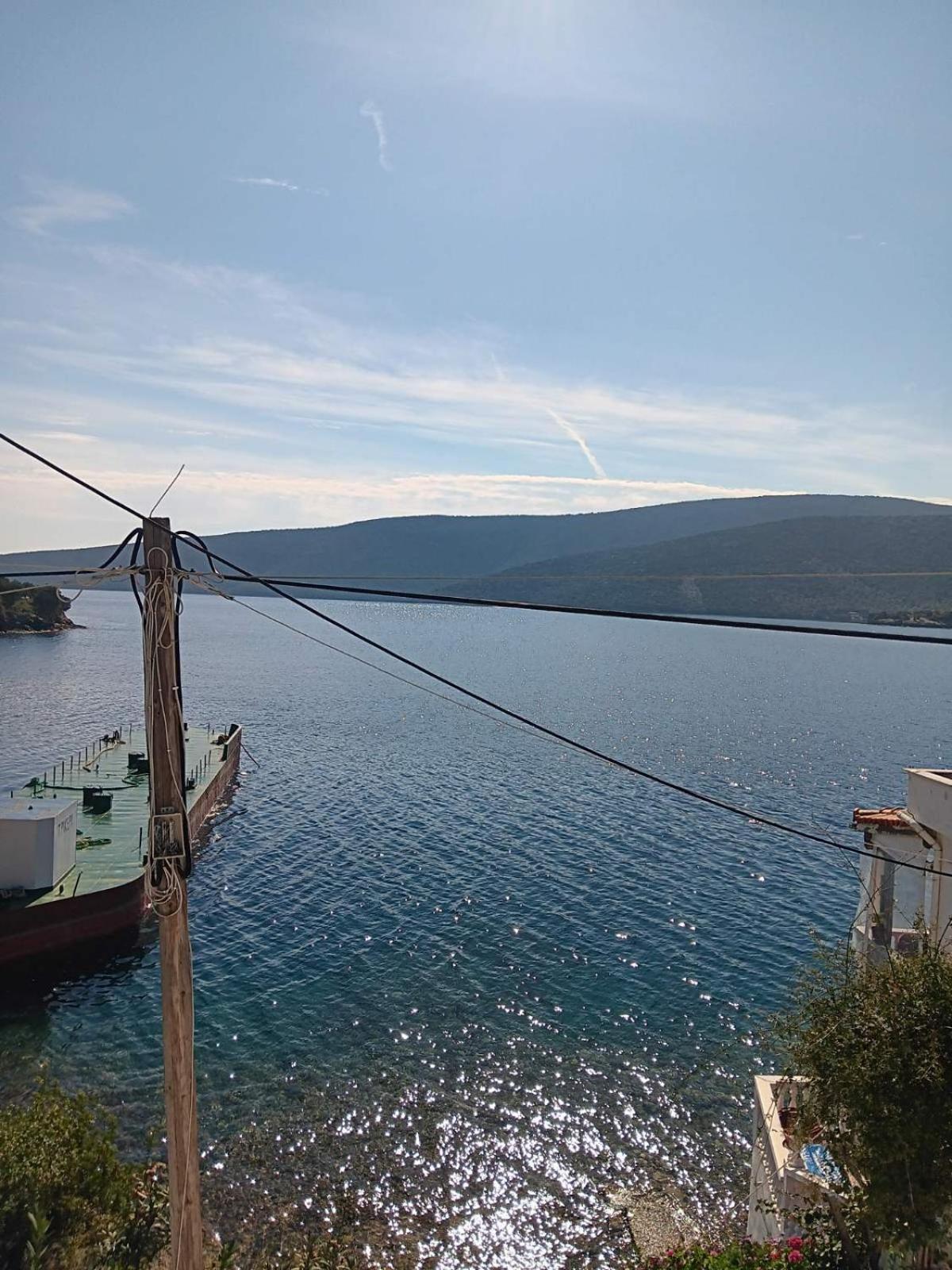 Chiona΄S Apartments By The Sea Paleo Trikeri Dış mekan fotoğraf